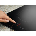 Варильна поверхня Electrolux електрична склокерамічна, 30см, Доміно, чорний