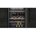 Холодильник Siemens для вина, 82x60x58, об'єм-120л, зон - 2, пляшок -44, ST, диспл, чорний