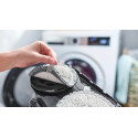 Пилосос Bosch безпровідний, конт пил -0.3л, автон. робота до 40хв, вага-2.9кг, НЕРА, білий