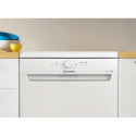 D2F HK26 посудомийна машина Indesit з функцією швидке миття