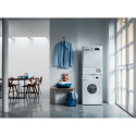 OMTWSA 61052 W UA пральна машина Indesit з функцією видалення плям
