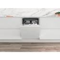 WIC 3C33 PFE посудомийна машина Whirlpool з трьома кошиками